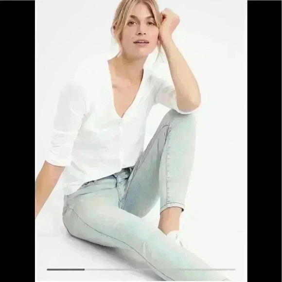 Banana Republic Denim - Banana Republic High-Rise Acid Wash Skinny Jean